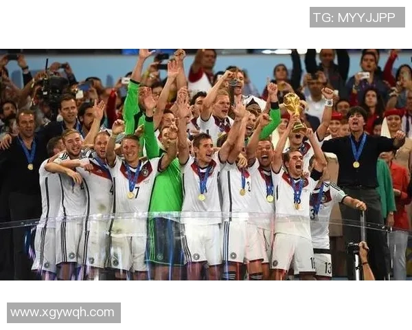 南京足球队的崛起之路:从默默无闻到世界杯舞台的奋斗历程 南京足球队的崛起之路:从默默无闻到世界杯舞台的奋斗历程